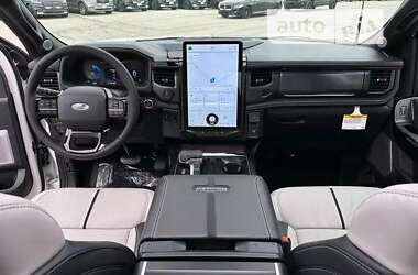 Пікап Ford F-150 2023 в 