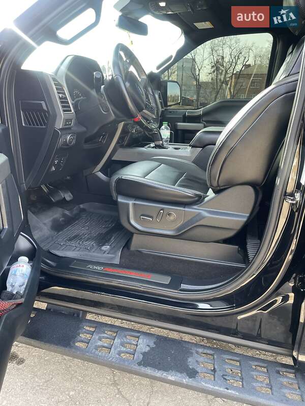 Пикап Ford F-150 2020 в Чугуеве