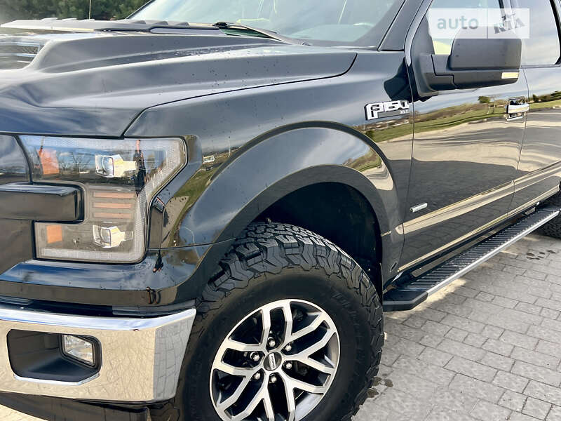 Пикап Ford F-150 2017 в Пустомытах