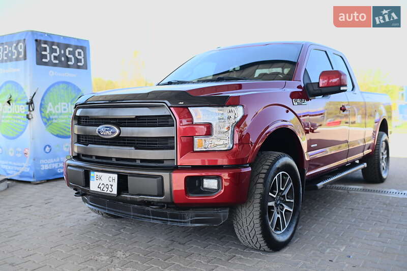 Пикап Ford F-150 2015 в Дубно