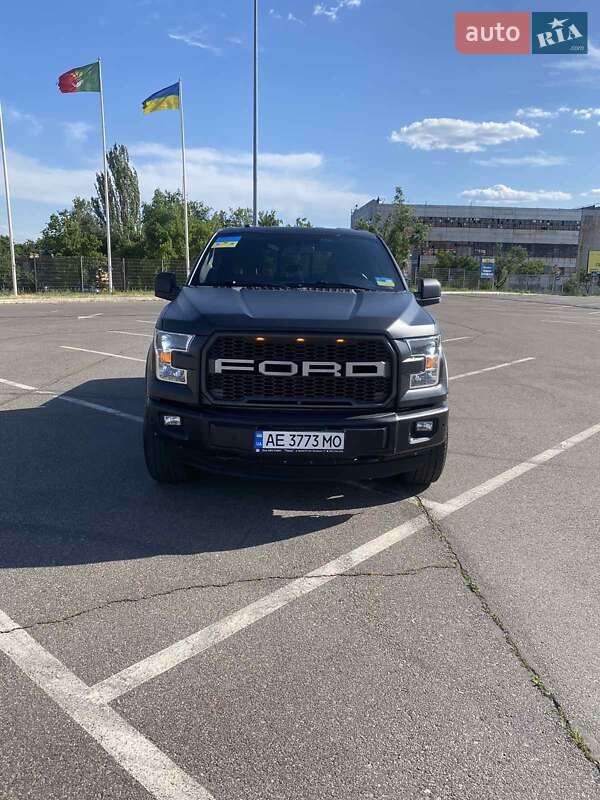 Пикап Ford F-150 2017 в Киеве
