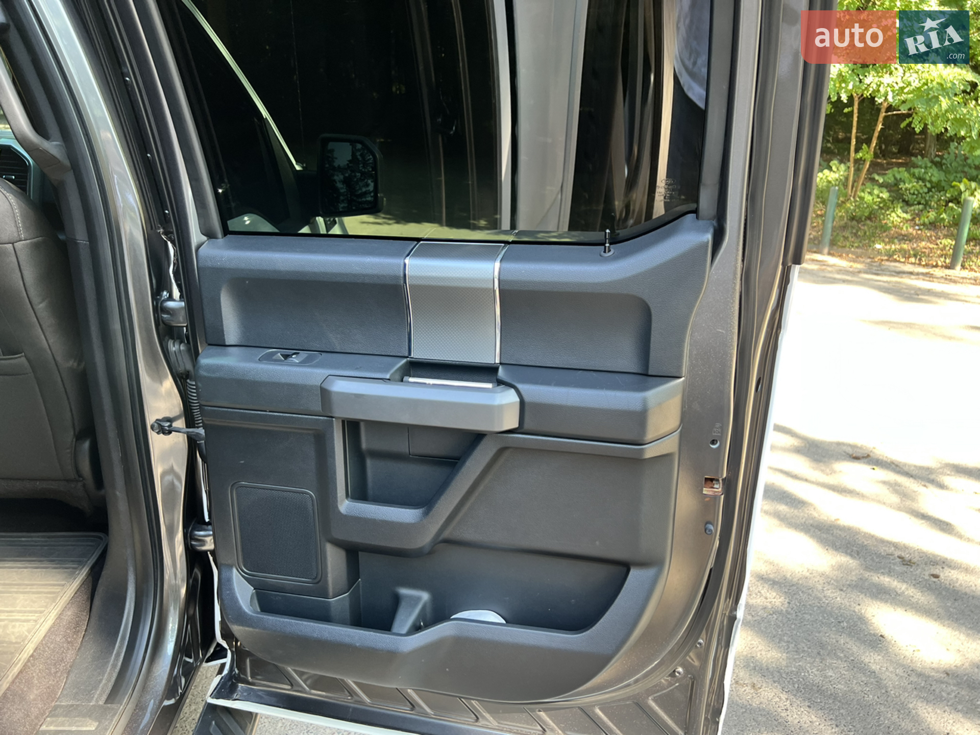 2015 Ford F-150 - мініатюра 22