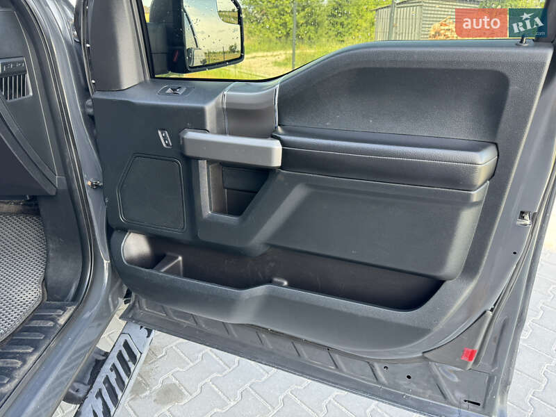 Пікап Ford F-150 2016 в Івано-Франківську