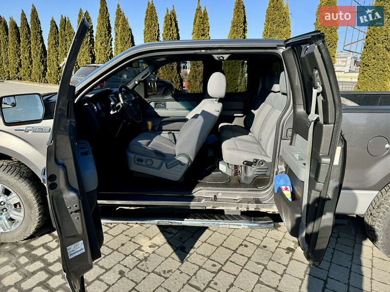 Пикап Ford F-150 2012 в Львове
