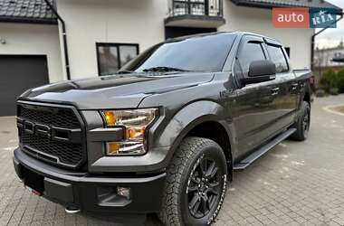 Пикап Ford F-150 2016 в Львове