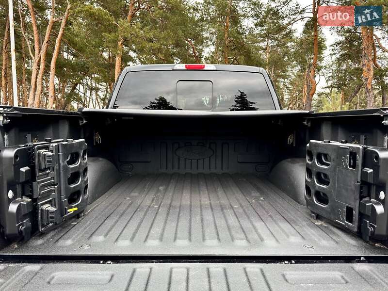 Пикап Ford F-150 2019 в Киеве