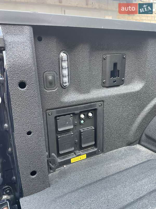 Пикап Ford F-150 2022 в Киеве