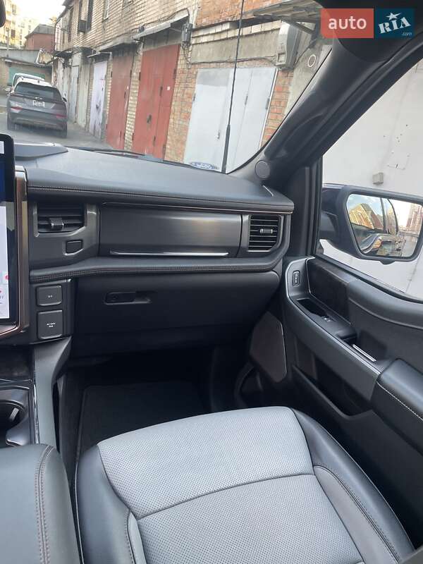 Пикап Ford F-150 2022 в Киеве