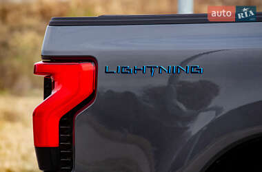 Пикап Ford F-150 2023 в 