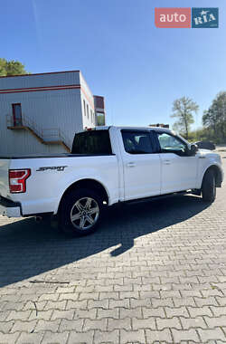 Пикап Ford F-150 2018 в Черновцах