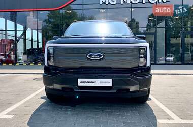 Пикап Ford F-150 2023 в 