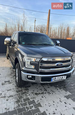 Пікап Ford F-150 2015 в 