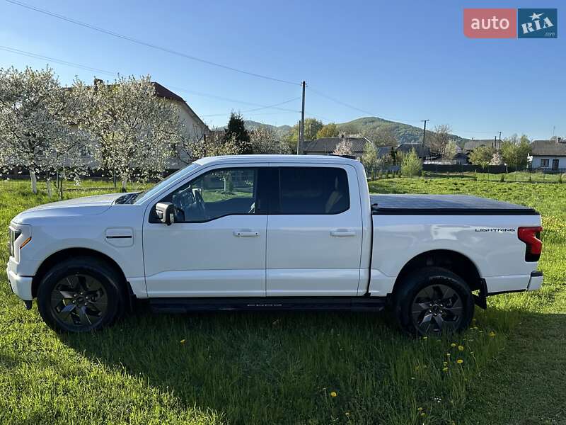 Пикап Ford F-150 2023 в Богородчанах