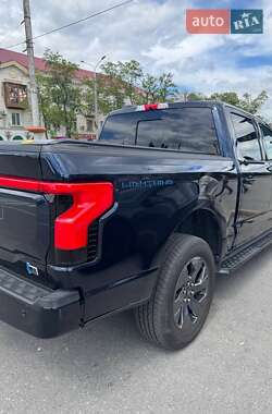Пикап Ford F-150 2023 в 