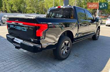 Пикап Ford F-150 2023 в 