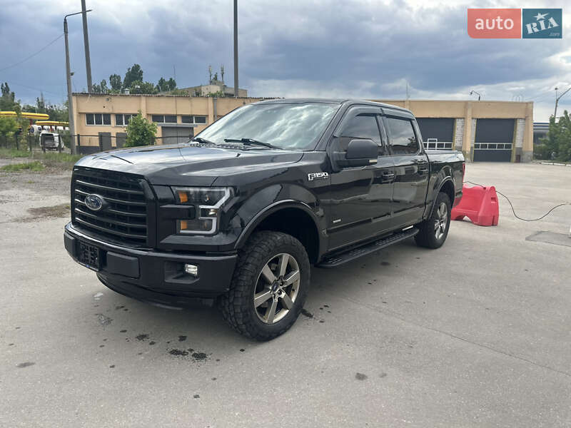 Пікап Ford F-150 2016 в 