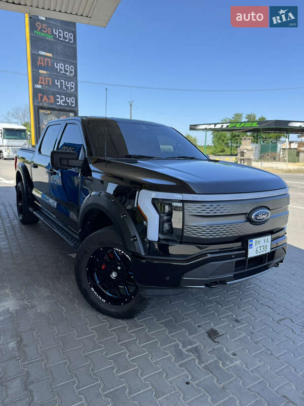Пикап Ford F-150 2022 в 