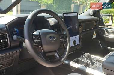 Пикап Ford F-150 2024 в 