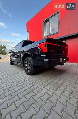 Пикап Ford F-150 2022 в 