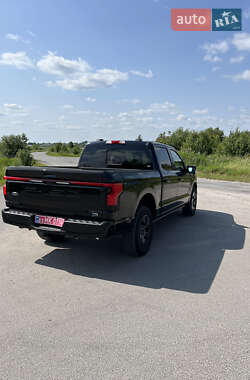 Пикап Ford F-150 2023 в 