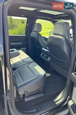 Пикап Ford F-150 2023 в 