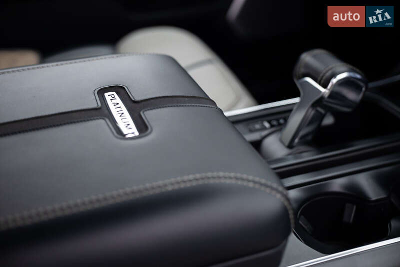 Пикап Ford F-150 2023 в Тернополе