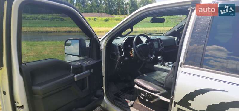 Пикап Ford F-150 2016 в Черкассах