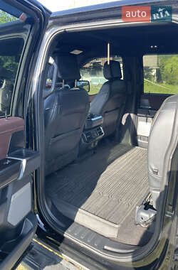 Пикап Ford F-150 2022 в 