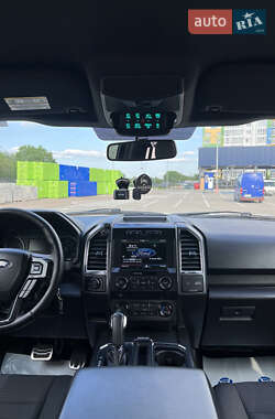 Пикап Ford F-150 2015 в 