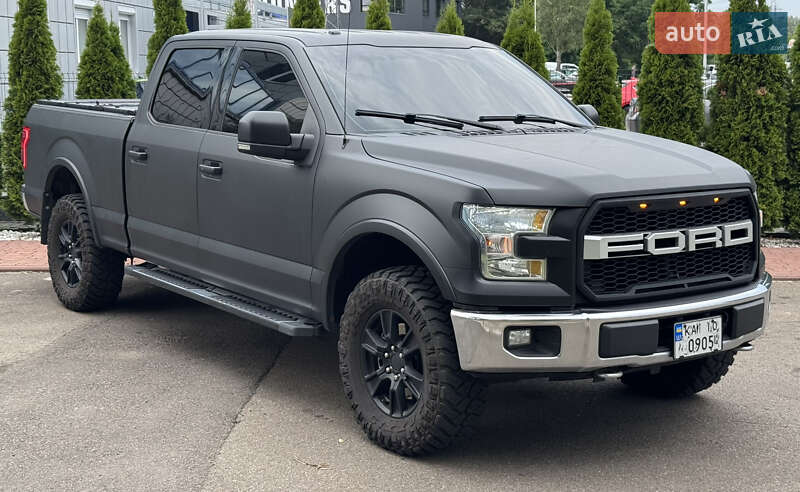 Пикап Ford F-150 2015 в 