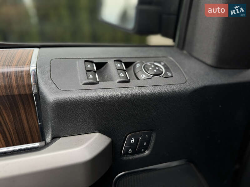 Пікап Ford F-150 2015 в Києві
