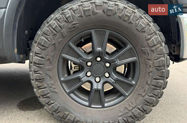 Пикап Ford F-150 2015 в 