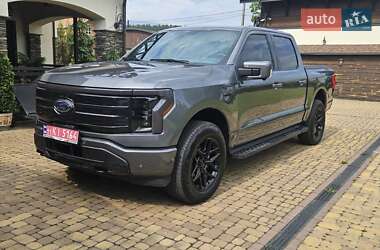 Пікап Ford F-150 2023 в 