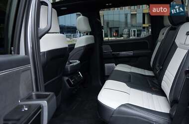 Пікап Ford F-150 2023 в 