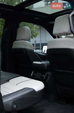 Пікап Ford F-150 2023 в 