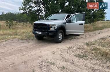 Пикап Ford F-150 2016 в 