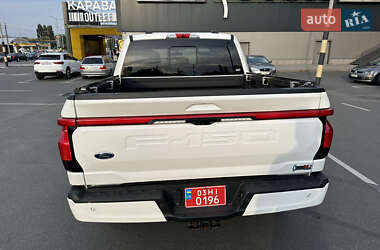 Пикап Ford F-150 2023 в 
