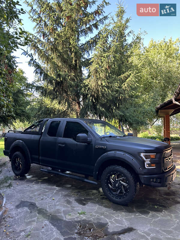Пикап Ford F-150 2017 в 