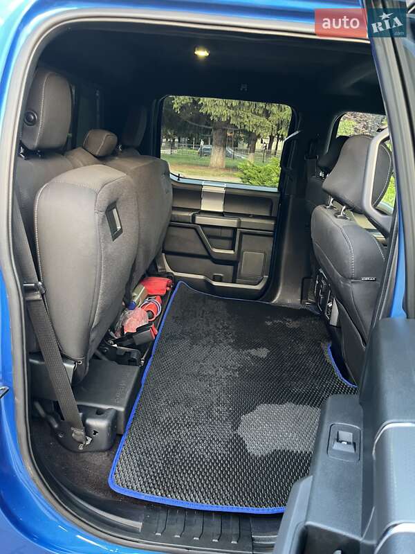 Пикап Ford F-150 2015 в Тернополе