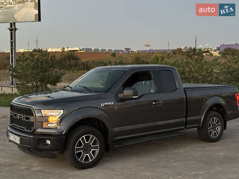Пикап Ford F-150 2015 в Ровно