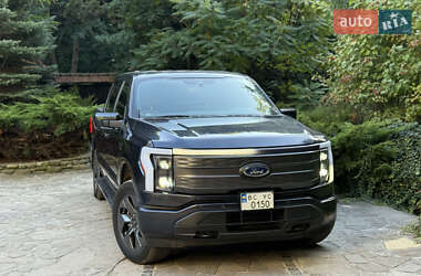 Пикап Ford F-150 2022 в 