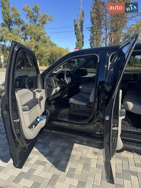 Пикап Ford F-150 2017 в Киеве