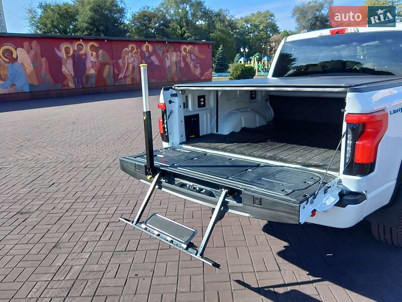 Пикап Ford F-150 2024 в Днепре фото 13 Пикап Ford F-150 2024 в Днепре