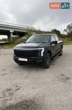 Пикап Ford F-150 2023 в 
