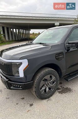 Пикап Ford F-150 2023 в 