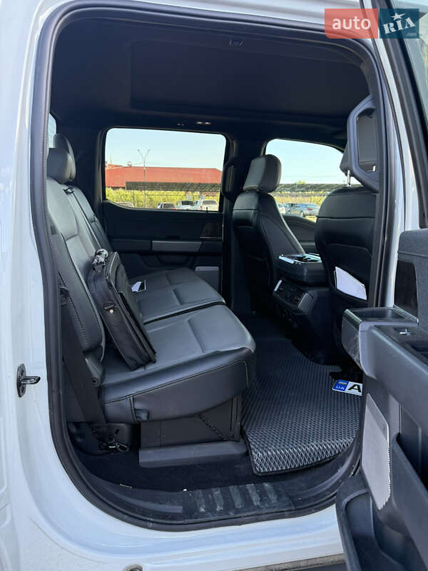 Пикап Ford F-150 2023 в Чопе