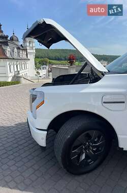 Пікап Ford F-150 2022 в 