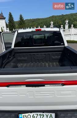 Пікап Ford F-150 2022 в 