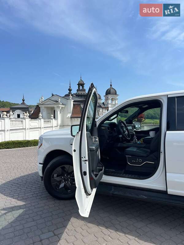 Пикап Ford F-150 2022 в Тернополе фото 29 Пикап Ford F-150 2022 в Тернополе