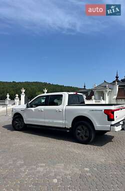 Пікап Ford F-150 2022 в 